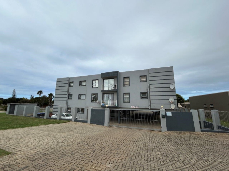 2 Bedroom Property for Sale in C Place Eastern Cape